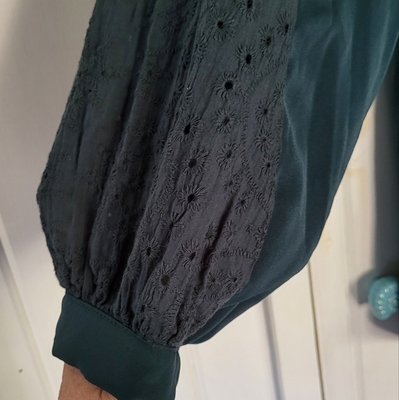 Bloomchic Broderie Frill Trim Lantern Sleeve Blouse - Picture 3 of 10